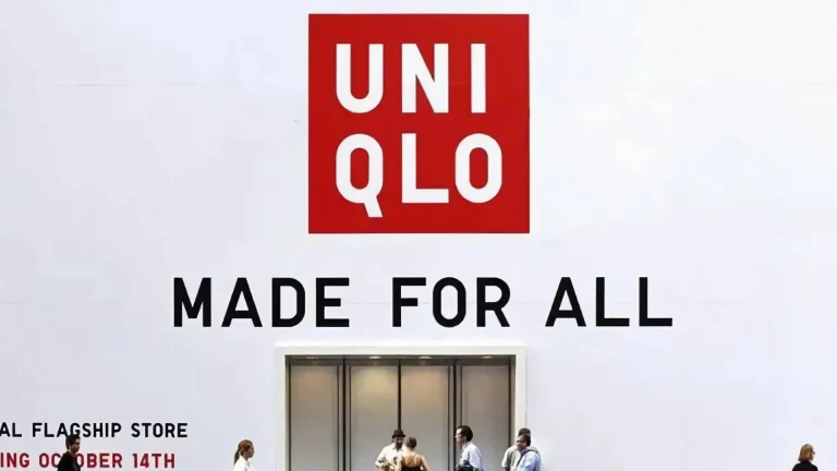 UNIQLO Global Stores Applied RFID Tags